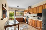 https://images.listonce.com.au/custom/160x/listings/118-windsor-crescent-surrey-hills-vic-3127/494/01809494_img_02.jpg?dkNMFTZh_BI