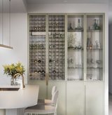 https://images.listonce.com.au/custom/160x/listings/1182-tennyson-street-elwood-vic-3184/969/01793969_img_06.jpg?-PWrgCcUcRM