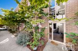 https://images.listonce.com.au/custom/160x/listings/11827-burwood-road-hawthorn-east-vic-3123/612/01913612_img_09.jpg?FRSND2LSoBc