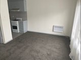https://images.listonce.com.au/custom/160x/listings/11883-park-street-brunswick-west-vic-3055/348/01903348_img_04.jpg?GKF8lBfbG60