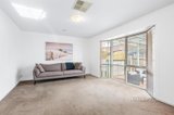 https://images.listonce.com.au/custom/160x/listings/118a-fulton-crescent-burwood-vic-3125/004/01269004_img_02.jpg?tY0DkaQJ8pg