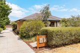 https://images.listonce.com.au/custom/160x/listings/118a-green-island-avenue-mount-martha-vic-3934/457/01858457_img_01.jpg?rna5dLp2L_Y