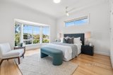 https://images.listonce.com.au/custom/160x/listings/119-bales-street-mount-waverley-vic-3149/608/01727608_img_07.jpg?0viL0V8uXQ4
