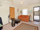 https://images.listonce.com.au/custom/160x/listings/119-candover-street-geelong-west-vic-3218/271/01699271_img_03.jpg?g8WIMlMDbxg