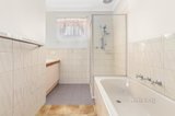 https://images.listonce.com.au/custom/160x/listings/119-crocus-crescent-glen-waverley-vic-3150/389/01751389_img_10.jpg?Gnrjs-wSVDw