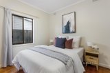 https://images.listonce.com.au/custom/160x/listings/119-eugenia-street-nunawading-vic-3131/931/01521931_img_08.jpg?ZuyaexYa1mY