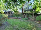 https://images.listonce.com.au/custom/160x/listings/119-mount-view-parade-croydon-vic-3136/817/00620817_img_12.jpg?UIsdh_WXbhE