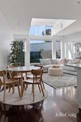 https://images.listonce.com.au/custom/160x/listings/119-railway-place-williamstown-vic-3016/843/01907843_img_06.jpg?nzvPYWSGwNI