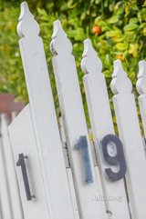 https://images.listonce.com.au/custom/160x/listings/119-schofield-street-moorabbin-vic-3189/588/01054588_img_13.jpg?sz7usHyacZ8