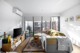 https://images.listonce.com.au/custom/160x/listings/119-selwyn-street-elsternwick-vic-3185/556/01652556_img_01.jpg?k7GkSkcV0OA