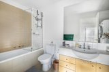 https://images.listonce.com.au/custom/160x/listings/119-selwyn-street-elsternwick-vic-3185/556/01652556_img_07.jpg?-StlNsWGFlg