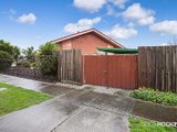 https://images.listonce.com.au/custom/160x/listings/119-victoria-street-altona-meadows-vic-3028/762/01203762_img_14.jpg?k_w1IWgS-CY