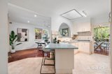 https://images.listonce.com.au/custom/160x/listings/119-whites-lane-glen-waverley-vic-3150/962/01911962_img_05.jpg?wq72Y3n0ciA