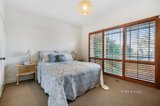 https://images.listonce.com.au/custom/160x/listings/1191-mountain-view-parade-rosanna-vic-3084/154/01734154_img_06.jpg?tepbyzFpsII