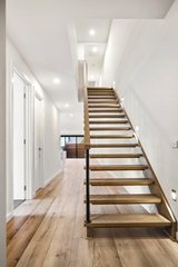https://images.listonce.com.au/custom/160x/listings/11a-belle-crescent-mordialloc-vic-3195/722/01734722_img_08.jpg?lzccoNwigUc