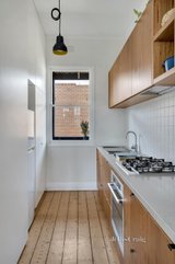 https://images.listonce.com.au/custom/160x/listings/11a-edward-street-brunswick-vic-3056/373/01165373_img_06.jpg?AMpdaircw8s