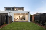 https://images.listonce.com.au/custom/160x/listings/11a-fairbank-road-bentleigh-vic-3204/296/01595296_img_10.jpg?k3kPoDH4FqU