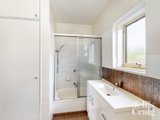 https://images.listonce.com.au/custom/160x/listings/11a-gilbertson-street-essendon-vic-3040/250/01779250_img_09.jpg?TXm4pA431t4