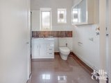 https://images.listonce.com.au/custom/160x/listings/11a-gilbertson-street-essendon-vic-3040/250/01779250_img_10.jpg?hF4qx9eyG3g