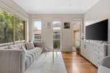 https://images.listonce.com.au/custom/160x/listings/11a-kambea-crescent-viewbank-vic-3084/208/01701208_img_02.jpg?gi4P5DuWfX8