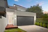 https://images.listonce.com.au/custom/160x/listings/11a-karella-crescent-mornington-vic-3931/701/01633701_img_01.jpg?XnRoHvLwUXQ