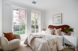 https://images.listonce.com.au/custom/160x/listings/11a-kooyongkoot-road-hawthorn-vic-3122/568/01982568_img_09.jpg?AkHD7wHy7ZM