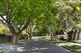 https://images.listonce.com.au/custom/160x/listings/11a-linlithgow-road-toorak-vic-3142/954/01452954_img_03.jpg?4r82RcA9zsI