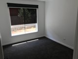 https://images.listonce.com.au/custom/160x/listings/11a-morrie-crescent-blackburn-north-vic-3130/129/01900129_img_04.jpg?8p5vFXkscuc