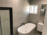 https://images.listonce.com.au/custom/160x/listings/11a-morrie-crescent-blackburn-north-vic-3130/129/01900129_img_07.jpg?w_zNGuDv534