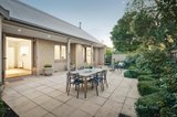 https://images.listonce.com.au/custom/160x/listings/11a-pembroke-street-surrey-hills-vic-3127/387/01418387_img_09.jpg?dPh561A2JiQ