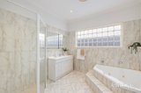 https://images.listonce.com.au/custom/160x/listings/11a-railway-crescent-croydon-vic-3136/099/01935099_img_10.jpg?iVAetazS0NM