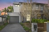 https://images.listonce.com.au/custom/160x/listings/11a-surrey-street-bentleigh-east-vic-3165/376/01567376_img_01.jpg?_aY0uYUhaJM