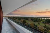 https://images.listonce.com.au/custom/160x/listings/11a29-queens-road-melbourne-vic-3004/977/01731977_img_07.jpg?BktCD0DPlSA