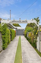 https://images.listonce.com.au/custom/160x/listings/11b-barnfather-street-thomson-vic-3219/014/01823014_img_09.jpg?2lhtOipKQJM