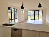 https://images.listonce.com.au/custom/160x/listings/11b-mortimore-street-bentleigh-vic-3204/773/01735773_img_08.jpg?TU9BTCpMqsQ
