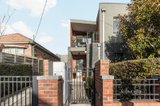 https://images.listonce.com.au/custom/160x/listings/11b-westbourne-road-kensington-vic-3031/303/01399303_img_15.jpg?mSH1oQ9P0Qo