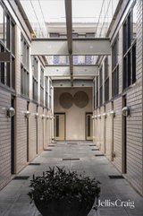 https://images.listonce.com.au/custom/160x/listings/12-6-new-street-richmond-vic-3121/696/01815696_img_09.jpg?GjDk3bp8114