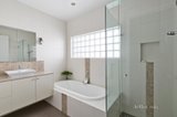 https://images.listonce.com.au/custom/160x/listings/12-airedale-avenue-hawthorn-east-vic-3123/535/01017535_img_13.jpg?WkGoCv8GGCk