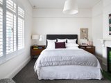 https://images.listonce.com.au/custom/160x/listings/12-aitken-street-clifton-hill-vic-3068/667/00947667_img_05.jpg?yFhI256FyXw