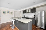https://images.listonce.com.au/custom/160x/listings/12-amiable-parade-armstrong-creek-vic-3217/172/01922172_img_05.jpg?1YKnG3r9DHw