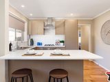 https://images.listonce.com.au/custom/160x/listings/12-anglo-court-mooroolbark-vic-3138/519/01529519_img_06.jpg?FhdWL3H3GOQ