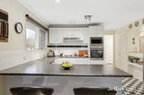 https://images.listonce.com.au/custom/160x/listings/12-autumn-grove-mooroolbark-vic-3138/864/00803864_img_02.jpg?bT-7-ufp8vw