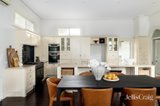 https://images.listonce.com.au/custom/160x/listings/12-avondale-road-armadale-vic-3143/292/01862292_img_05.jpg?e1Pun4_yhlU