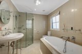 https://images.listonce.com.au/custom/160x/listings/12-bali-hi-boulevard-templestowe-vic-3106/358/00841358_img_08.jpg?dssiU8rH96M