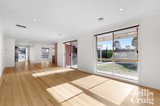 https://images.listonce.com.au/custom/160x/listings/12-barellan-close-st-albans-vic-3021/173/01704173_img_06.jpg?p1wXcxLsFXw