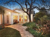 https://images.listonce.com.au/custom/160x/listings/12-barloa-road-mont-albert-vic-3127/786/01684786_img_10.jpg?yUSGcwo4fNA