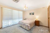 https://images.listonce.com.au/custom/160x/listings/12-barnesdale-drive-vermont-vic-3133/554/01988554_img_07.jpg?jF0foabeX38