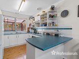 https://images.listonce.com.au/custom/160x/listings/12-belinda-close-kilsyth-vic-3137/768/01525768_img_06.jpg?vmCcgr3RVBU