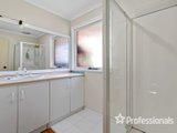 https://images.listonce.com.au/custom/160x/listings/12-belinda-close-kilsyth-vic-3137/768/01525768_img_10.jpg?mzPyIXdgUqM