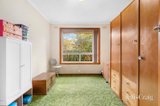 https://images.listonce.com.au/custom/160x/listings/12-belmont-road-glen-waverley-vic-3150/532/01904532_img_09.jpg?vRHxznwmKMY